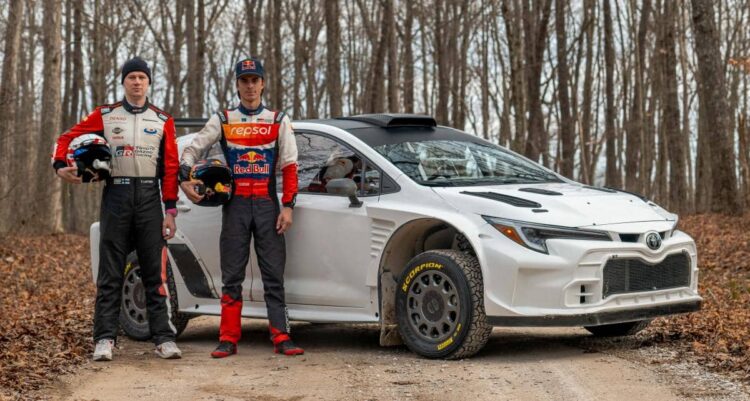 Topi Luhtinen, Seth Quintero ja Toyota GR Corolla RC2. Foto: Toyota Gazoo Racing