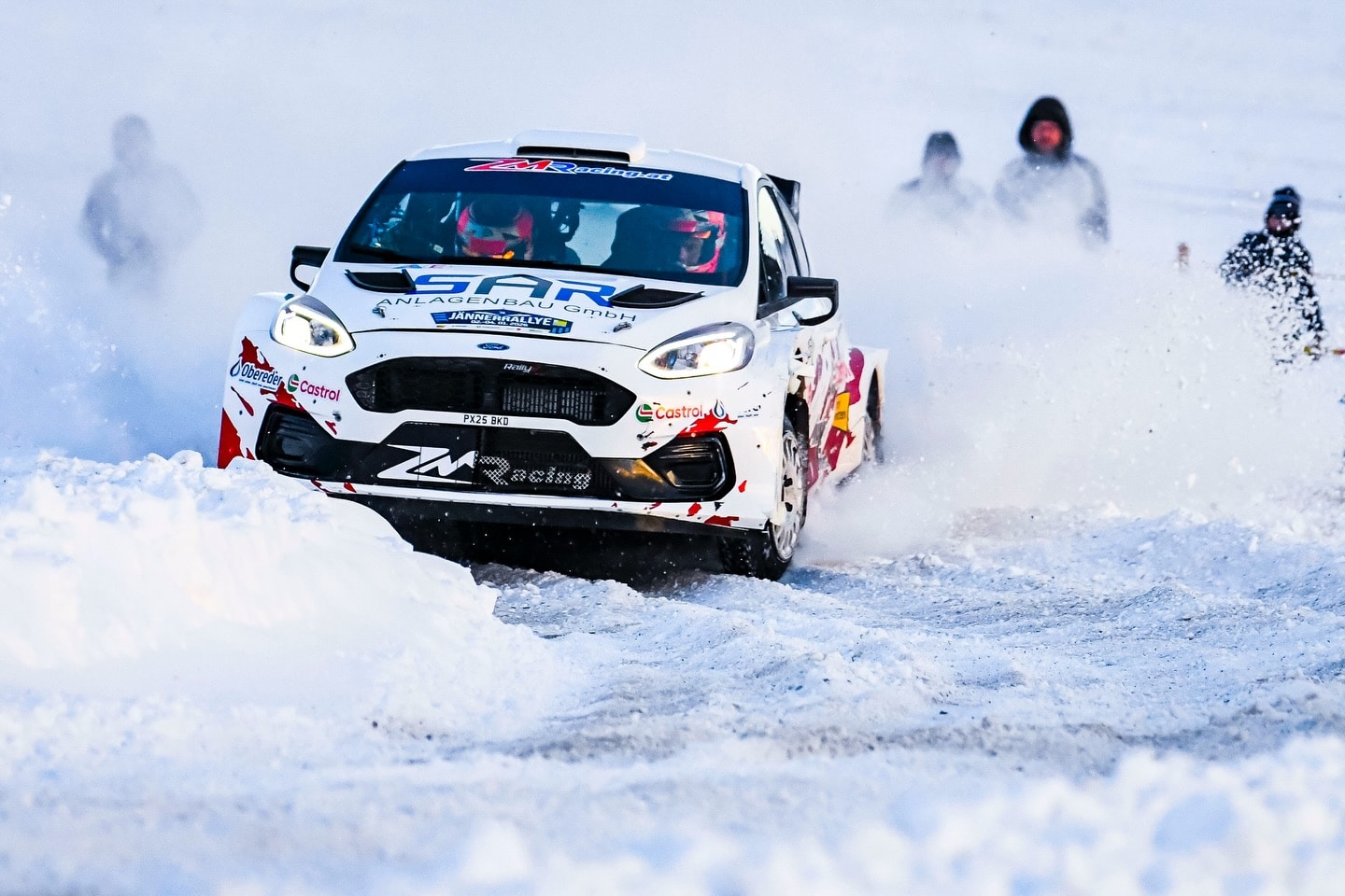 Romet Jürgenson ja Siim Oja Jänner Rallye'il. Foto: Jännerrallye/Facebook