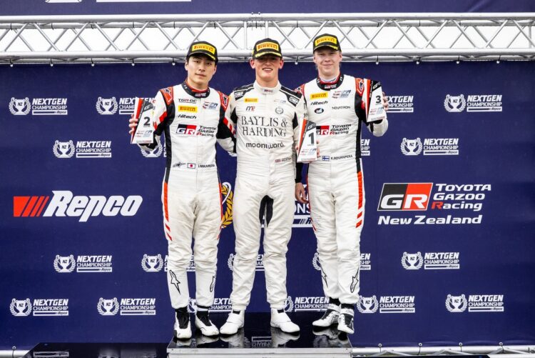 Kalle Rovanperä poodiumil. Foto: Toyota Gazoo Racing Uus-Meremaa