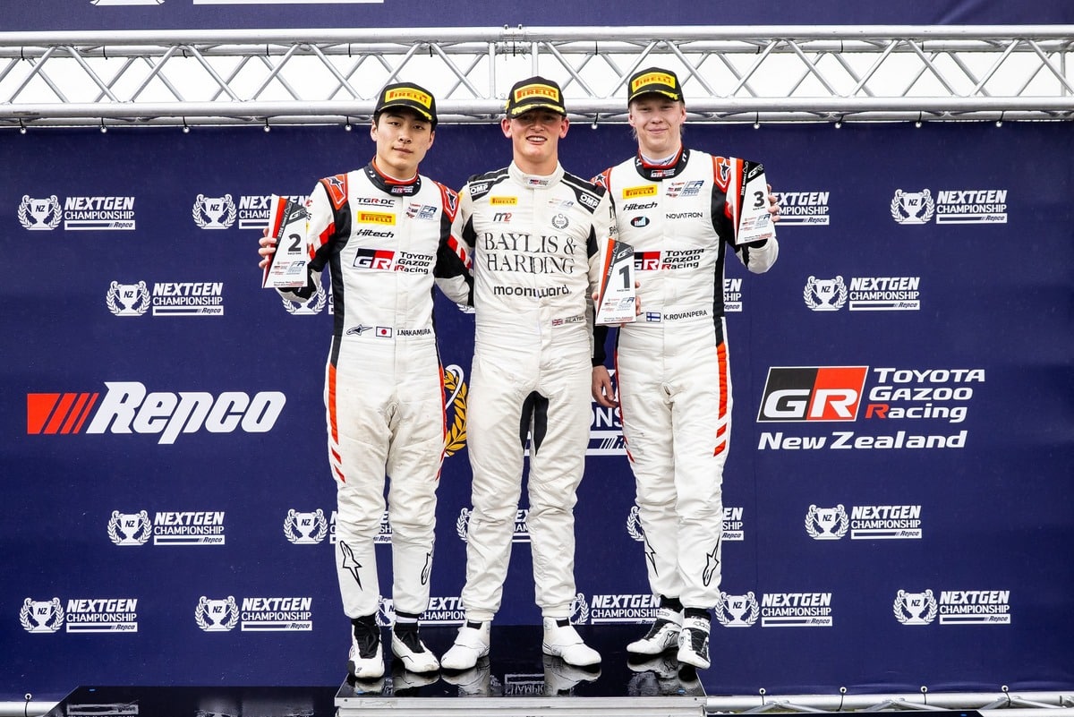 Kalle Rovanperä poodiumil. Foto: Toyota Gazoo Racing Uus-Meremaa
