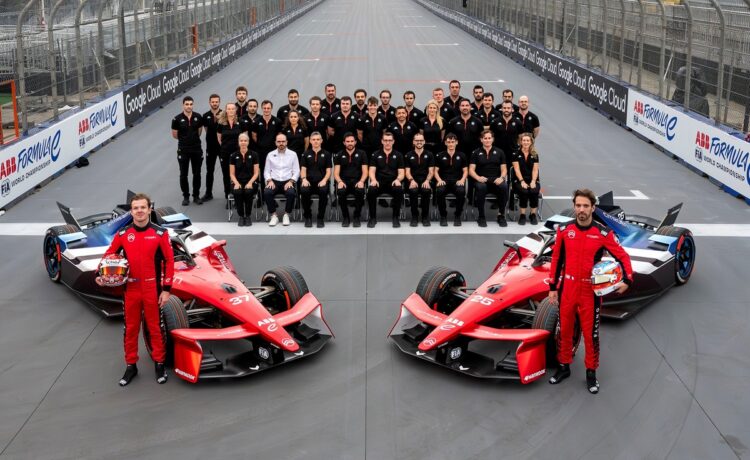 WRC-sarjast lahkunud Citroeni edu Vormel-E-s ajab konkurendid raevu: see pole puhas mäng