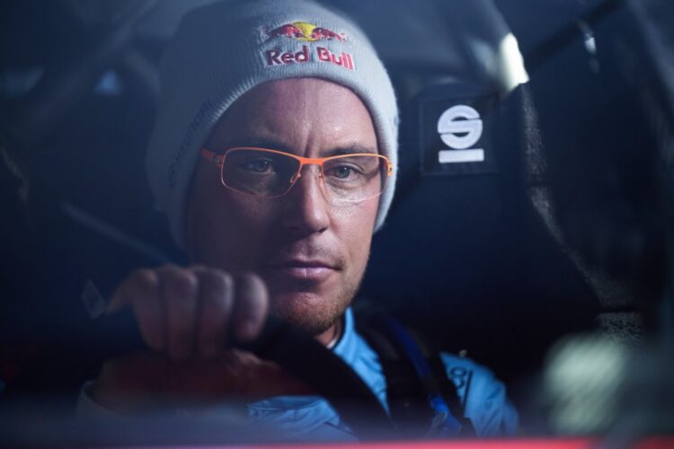 Thierry Neuville, Foto: Vincent Thuillier Hyundai Motorsport GmbH