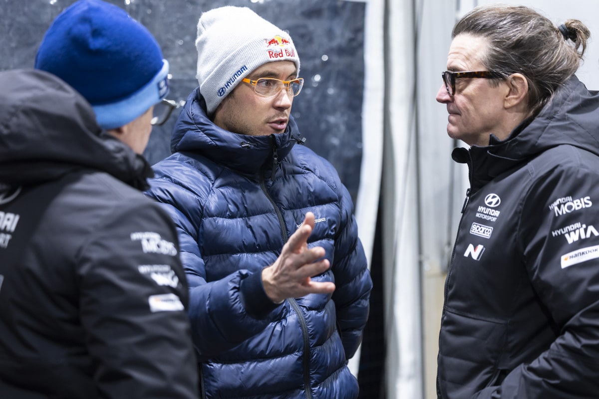 Thierry Neuville Rootsi mM-rallil, Foto: Austral / Hyundai Motorsport GmbH
