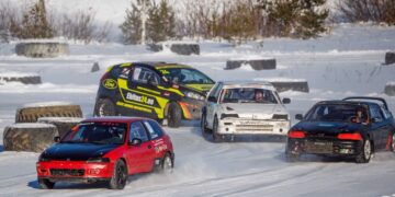 Aluvere rahvakross, Fotod: Pille Russi