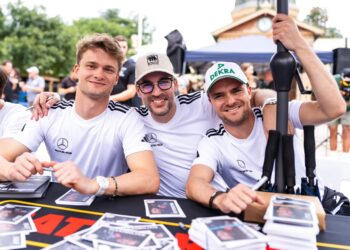 Ralf Aron (vasakul) koos meeskonnakaaslaste Max Götzi ja Lucas Aueriga. Foto: Gruppe C Photography