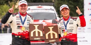 Takamoto Katsuta ja Aaron Johnston (IRL) Horvaatia MM-ralli 2026 võitu tähistamas, Foto: Jaanus Ree / Red Bull Content Pool