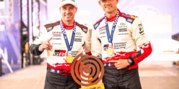 Sébastien Ogier ja Vincent Landais Kanaari saarte 2026 MM-ralli võitu tähistamas, Foto: Jaanu s Ree / Red Bull Content Pool