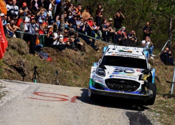 Neljas kiiruskatse lõpetas Jon Armstrongi võistluspäeva, Sami Pajari läheb hoolduspausile ralli liidrina