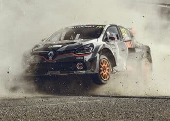 Ralli naelutab pilgu ekraanile