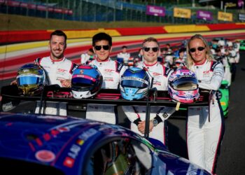 Rutornic Racing, Martin Rump vasakult kolmas, sai klassis seitsmenda koha. Foto: Porsche Customer Racing
