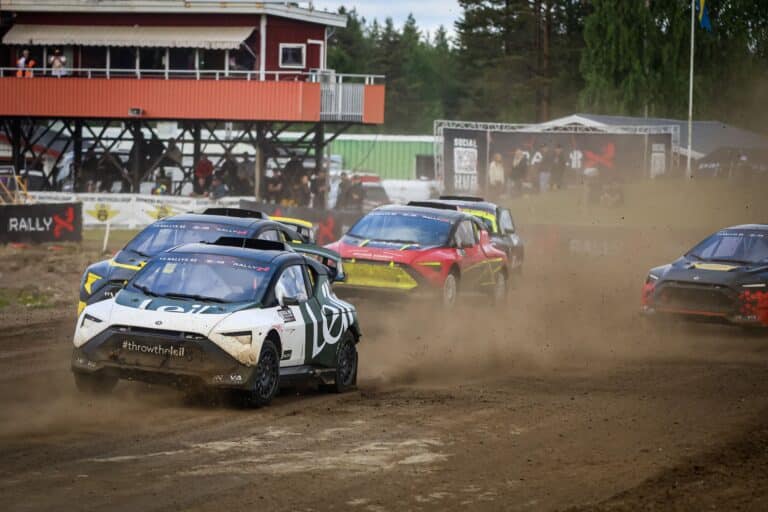 Romet Tsirna saavutas RallyX keerulisel võistlustel Rootsis kaks pjedestaalikohta