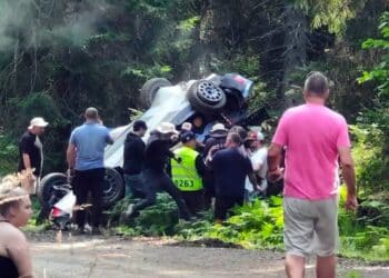 VIDEO: Esapekka Lappi avarii Soome MM-ralli neljandal katsel