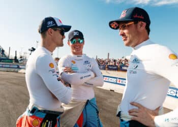 Thierry Neuville ja Adrien Fourmaux, Foto: Helena El Mokni / Hyundai Motorsport GmbH