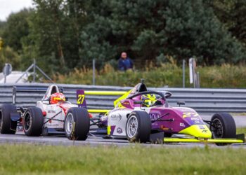 FOTOD. Estonian GP: Ralf Aron püstitas uue rajarekordi, Albert Tamm saavutas esimese vormelivõidu, superbike´i pjedestaalil soomlased