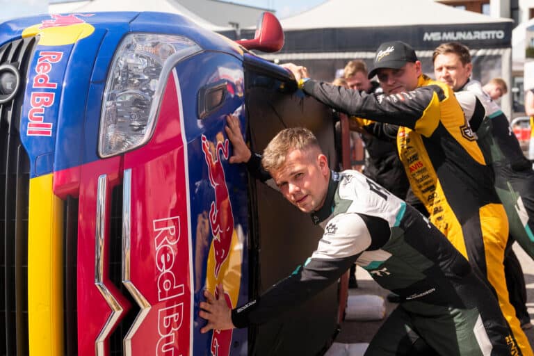 Romet Jürgenson, Oliver Randalu ja Siim Oja Rally Estonial, Foto: Jaanus Ree / Red Bull Content Pool
