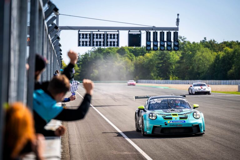 Markus Kajak jätkas võitude seeriat Porsche Kesk-Euroopa sarjas