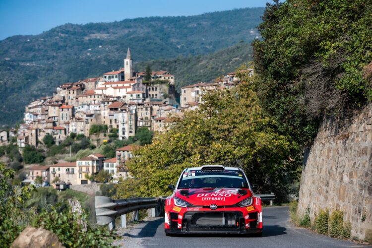 Jaspar Vaher / Janni Hussi võistlesid keerulisel Sanremo rallil. Foto: Toyota Gazoo Racing