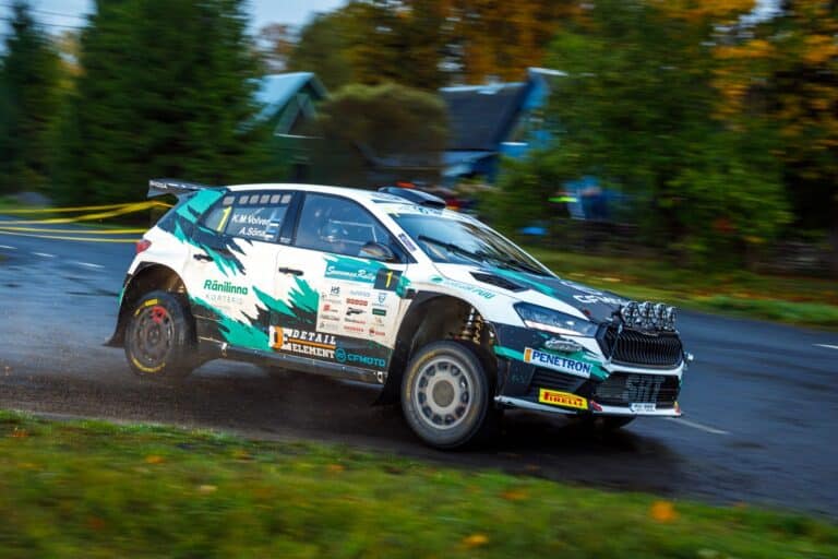OTSEÜLEKANNE: Volver juhib Saaremaa rallit, kuid Nõgene ei lase tal eest ära sõita